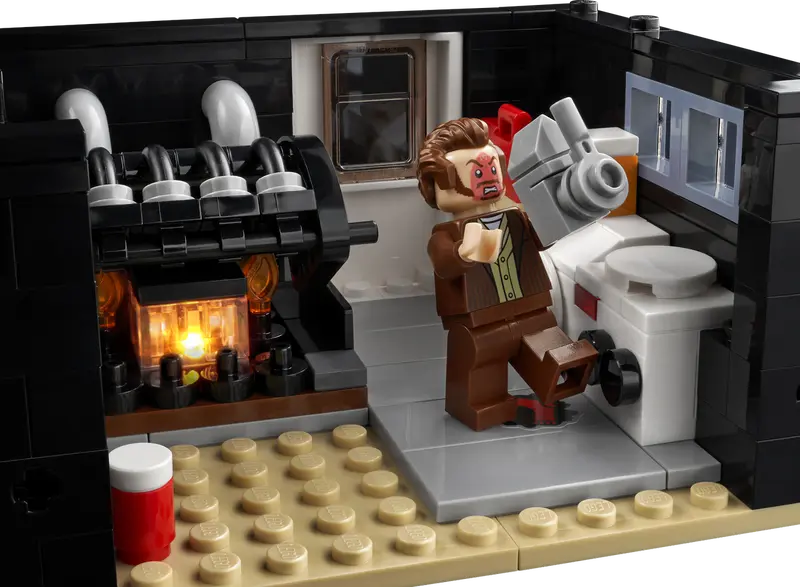 LEGO® Ideas Home Alone 5