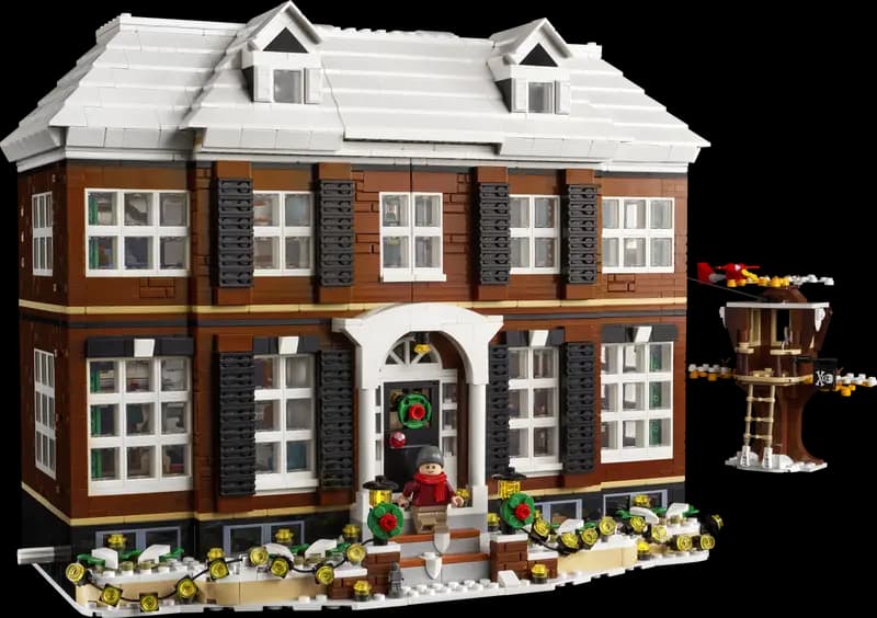 LEGO® Ideas Home Alone 9