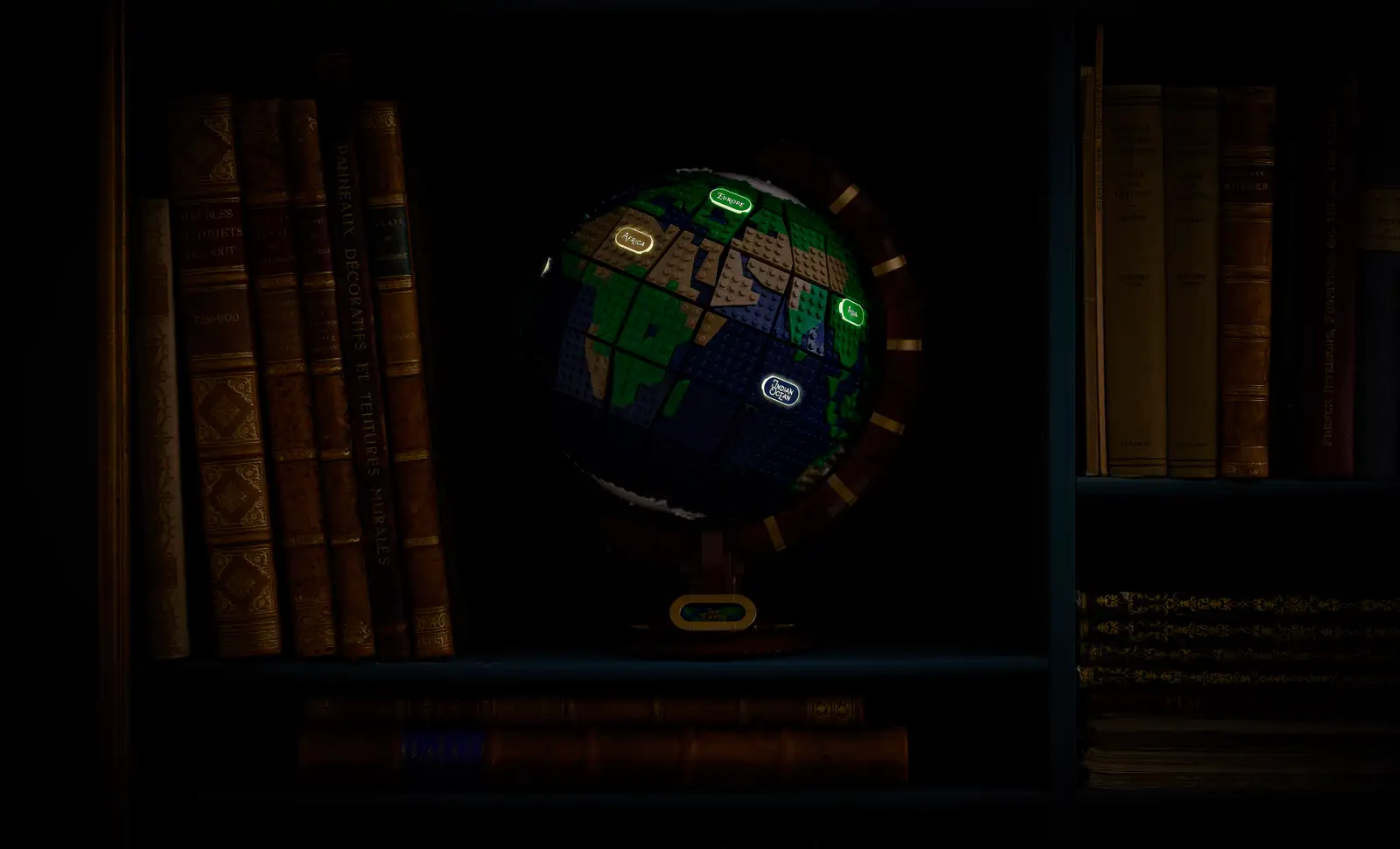 The Globe 9