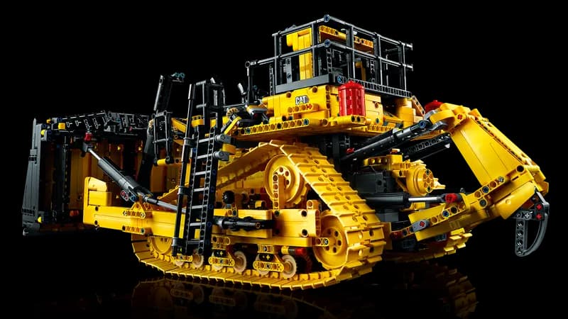 Cat® D11 Bulldozer 6